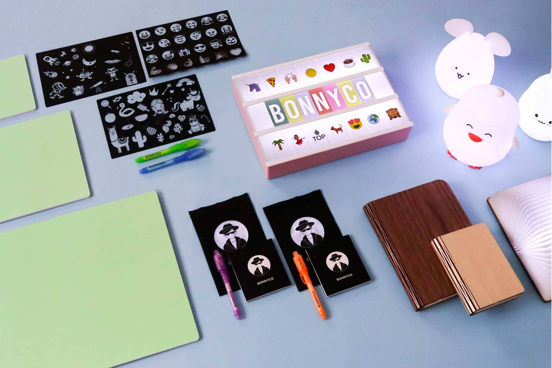 Toys, Bonnyco Pink Light Box Brand New Emojis Letter Board